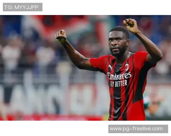 足总杯惊天对决曼联与AC米兰激战成平局历史冷门引发全场沸腾