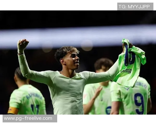 意甲焦点战马竞与巴萨激战成平红牌事件引发全场热议与十大精彩进球回顾