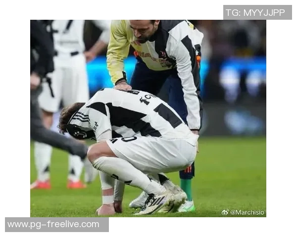 世界杯惊现冷门AC米兰逆转尤文图斯乌龙球成比赛转折点 世界杯惊现冷门AC米兰逆转尤文图斯乌龙球成比赛转折点