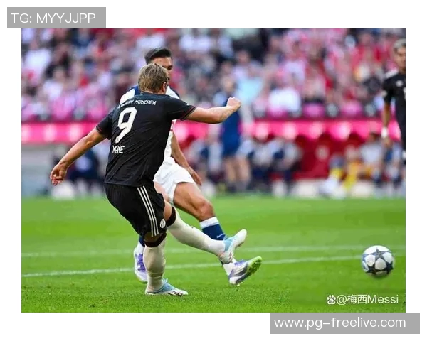 足总杯精彩对决拜仁狂胜热刺6-2引爆全场激情瞬间集锦 足总杯精彩对决拜仁狂胜热刺6-2引爆全场激情瞬间集锦