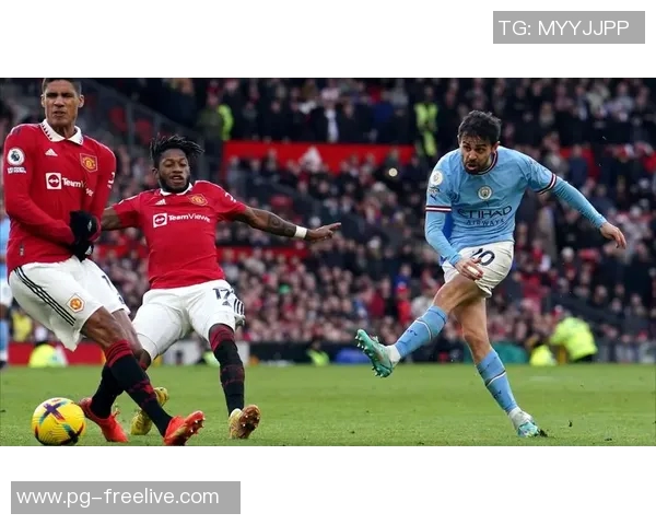 国王杯激战巴黎圣日耳曼与国米0比0争议判罚引发全场热议 国王杯激战巴黎圣日耳曼与国米0比0争议判罚引发全场热议