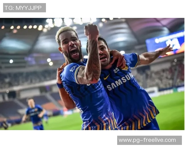 中超焦点战平局收官热刺与切尔西点球大战引发全场热烈反响